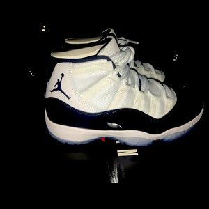 Jordan 11 Concord 2018